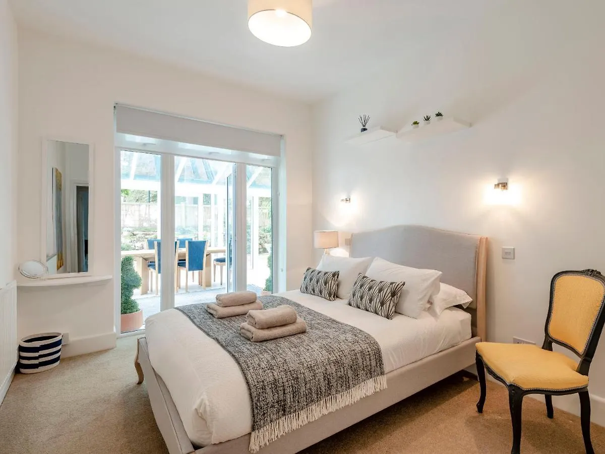 Hoppapill House Apartment Bournemouth