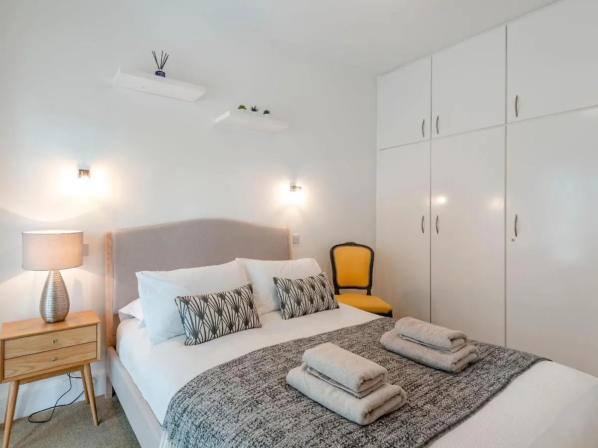 Hoppapill House Apartment Bournemouth